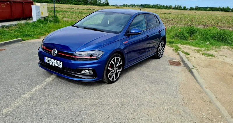 samochody osobowe Volkswagen Polo cena 84000 przebieg: 40000, rok produkcji 2019 z Września